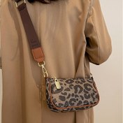 Resim 1 adet Duixiangyong Kadınlar için Hafif Leopar Desenli Çapraz Vücut Çantası, Çıkarılabilir Ayarlanabilir Askılık, Fermuar Kapatma ve Polyester Astar - Siyah/Kahverengi/Bej Günlük Kullanım & Profesyonel Kullanım İçin, Çok Yönlü Seyahat Kesesi, Altın Ton Donanımı 