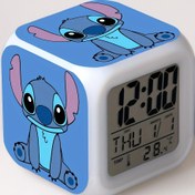 Resim DISNEY Stitch Renk Değiştiren Karikatür Saat Gece Lambası ile - Mavi ve Beyaz Tasarım, Tarih Göstergesi, Pil İşletimli | Disney Hayranları için Mükemmel Doğum Günü veya Yeni Yıl Hediyesi | Yatak Odaları ve Oturma Odaları için Eşsiz Ev Dekoru 