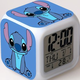Resim DISNEY Stitch Renk Değiştiren Karikatür Saat Gece Lambası ile - Mavi ve Beyaz Tasarım, Tarih Göstergesi, Pil İşletimli | Disney Hayranları için Mükemmel Doğum Günü veya Yeni Yıl Hediyesi | Yatak Odaları ve Oturma Odaları için Eşsiz Ev Dekoru 