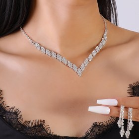 Resim Düğün ve günlük giyim için şık kolye ve küpe kombinasyonu, taş detaylı gümüş kaplama bakır Boho parti takı seti 