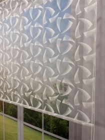 Resim Nova Serisi Üç Yaprak Desenli Çift Mekanizmalı Beyaz Tül Beyaz Stor Perde Beyaz 