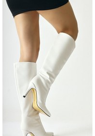 Resim Lucine Beyaz Sivri Burunlu İnce Topuklu Çekme Çizme 001 