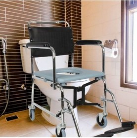 Resim Klozetli Tekerlekli Sandalye Banyo Ve Tuvalet Sandalyesi Sürgülü 