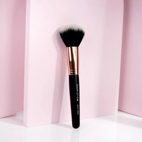 Resim brushworks Blush Brush Yumuşak Kabuklu Allık ve Bronzlaştırıcı Fırçası 