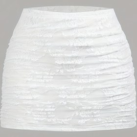 Resim Kadınların Zarif Siyah Çiçek Desenli Dantel Mini Etek - Kısa, Uyumlu, Polyester, Tüm Mevsimler, Kontrast Dantel Detaylı, Kısa Uzunluk, Moda Mini Etek | Çiçek Desenli Etek | Polyester Kumaş 