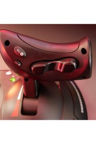 Resim Thrustmaster Ergonomik Tasarım, Tak-Çalıştır Özelliği ve Uçuş Simülasyonları İçin Yüksek Kontrol Hassasiyeti 