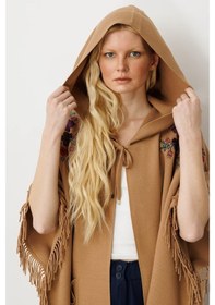 Resim Desen Triko Kadın Omuzu Aplikeli Yanı Püsküllü Panço Camel Camel 