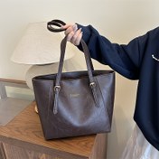 Resim Kadınlar için Büyük Kapasiteli Tote Çanta - Fermuarlı Kapanışlı, Geniş Çalışma Çantası, Zarif Kahverengi/Siyah, Sentetik Çanta, Günlük Kullanım, Ofis, Seyahat için Mükemmel, Kolay Temizlik, Büyük Çanta, Çok Yönlü Taşıma, Minimalist Tasarım, Dayanıklı Yapı, Moda Severler, Ofis Çantası, Şık Çanta, Sağlam Yapı, Profesyonel Kadınlar 