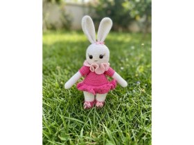 Resim R&S El Örgüsü Amigurumi Sevimli Tavşan Oyuncak - Pembe Elbiseli Fiyonklu 