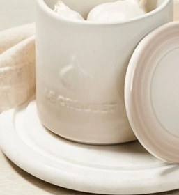 Resim Seramik Hava Delikli Sarımsak Saklama Kabı 0,42 L - Bej 