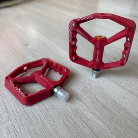 Resim Bike Sky Brıvıga Rulmanlı Çivili Bisiklet Pedal Kırmızı ( 1. Sınıf Kalite ) 