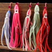 Resim Işık Boncuklu 5 Parça Ahtapot Kılıcı Avcı Lürleri, Çift Yardımcı Kancalar, Yumuş Plastik Balık Avcı - Kauçuk & Paslanmaz Çelik Yapı 