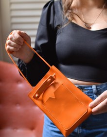 Resim DK LEATHER Kadın Turuncu Küçük Cepli Omuz Askılı Çapraz Kadın Çantası Minimal Telefon Çantası 