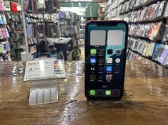 Resim Apple iPhone 11 İkinci El TR | 64 GB | Kırmızı İkinci El İPHONE 11 64GB KIRMIZI SORUNSUZ HATASIZ GARANTİLİ