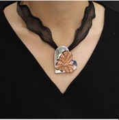 Resim 925 Ayar Gümüş Kalp Üzerine Kırışık Desen Kolye ucu 