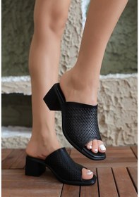 Resim Zanna Siyah Cilt Topuklu Terlik Çok Renkli 