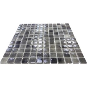 Resim Mutfak tezgah arası ve yaşam alanlarının tüm yüzeyleri için Püskürtme Siyah Cam Mozaik. Taş ölçüleri: 25x25 mm. File ölçüsü: 31.5x31.5 cm. ( 1 Koli = 10 File Karo = 1 m2 Fiyatıdır ) 