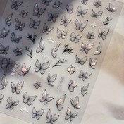 Resim 1 adet DIY Manikür Çıkartıları - Glitter Kelebek ve Salıncak Dalı Tasarımı, Siyah Çizgi ile Kendinden Yapışkanlı Holografik Tırnak Sanatı Çıkartıları, Bahar/Yaz Temaları için Mükemmel, Tırnak Çıkartıları, Kelebek Tırnak Sanatı, Mevsimlik Tırnak Sanatı, Karikatür Tasarımı, Dayanıklı Tırnak Sanatı 