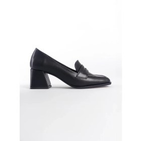 Resim Capone Outfitters Küt Burunlu Orta Topuklu Loafer Kadın Ayakkabı 