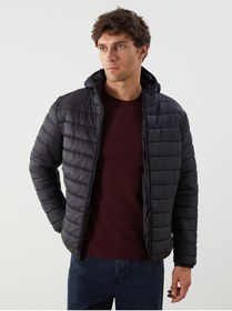 Resim LC Waikiki Standart Kalıp Kapüşonlu Erkek Şişme Mont 