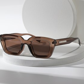 Resim Kadınlar için Vintage Esintili Kare Çerçeve Moda Gözlükleri - Kahverengi Polikarbonat, Metal Menteşeler, Hafif ve Şık, Günlük veya Resmi Giyim için, Her Gün Moda Gözlükleri | Vintage Esintili Tasarım | Dayanıklı Gözlükler 