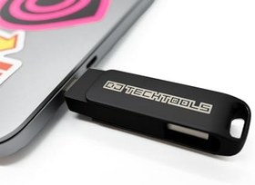 Resim DJ TechTools Chroma USB Drive for DJs 128gb | Black 