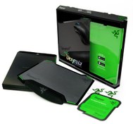 Resim RAZER RZ02-00320100-R3M1 Vespula 300mmx240mmx4mm Çift taraflı- Bilek destekleyicili Fare yüzeyi 