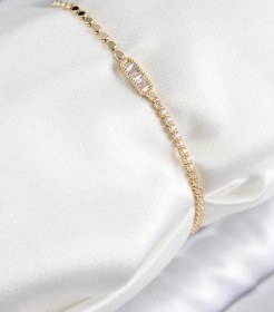 Resim Pirinç Zirkon Taşlı Dikdörtgen Model Ezme Zincir Gold Renk Kadın Bileklik Diğer 