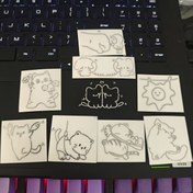 Resim Sevimli Kedi Metalik Stickerlar - Su Geçirmez Parlak Yüzey, Kendinden Yapışkanlı Çok Tarzlı Karikatür Kedicikler Laptop, Telefon, Tablet Süsleme için (Kağıt Malzeme, Tek Kullanımlık), Kedi Çıkartmaları, Gadget Özelleştirme 