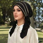 Resim Şık Kadın Hijab Şal - Nefes Alabilir ve Rahat Siyah Başlık Şal, Altın Zincir Detayları ile Seyahat ve Açık Hava Aktiviteleri için Mükemmel, Hijab Şal, Seyahat Başlığı, Şık Başlık, Dayanıklı Başlık 