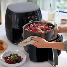 Resim Büyük Kapasiteli Siyah Airfryer Xxl, 1.4kg, 7.3l, Sağlıklı ve Hızlı Pişirme 