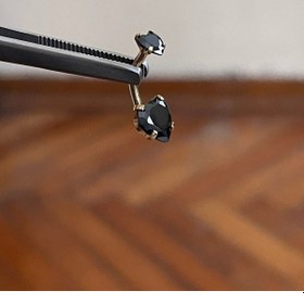 Resim 316 L Cerrahi Çelik Kalpli Göbek Piercingi Baget Taşlı Siyah Kalpli Piercing Altın 