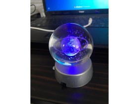Resim Bent Satürn Işıklı Cam Küre 5 Farklı Renk 