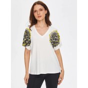 Resim Faik Sönmez Çiçek Baskılı V Yaka Kadın T-shirt 69565 (U69565) 