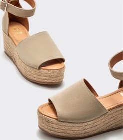 Resim Elle Shoes Bej Deri Kadın Dolgu Topuklu Sandalet 