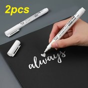 Resim 2 adet beyaz Alkol Marker - suya dayanıklı, yağ bazlı, kalıcı jel mürekkep - lastik sanatı, grafiti, ahşap ve deri için uygun - dayanıklı, lekeye karşı dirençli, parlak renkler - yaratıcı tasarımlar için ideal 