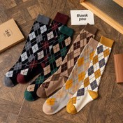 Resim 3'lü Paket Kadın İngiliz Argyle Ekose Diz Üstü Çoraplar - Retro Ekose Desen, Çok Renkli Yazılı Yumuşak ve Sıcak Kış Taytları (Bordo/Yeşil, Kahverengi/Bej, Siyah/Beyaz) Günlük & Resmi Giyim için Şık Aksesuarlar, Rahat Çorap Malzemesi 