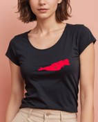 Resim Alev Alev Geniş Yaka Tişört 