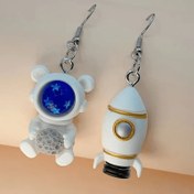 Resim Çekici Asimetrik Astronot & Roket Reçine Sallantılı Küpeler - Sevimli Y2K Tarzı, Günlük Kıyafetler veya Hediyeler İçin Mükemmel 