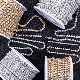 Resim DUCRYSTAL Parıldayan Cam Taş Süslemesi - 10 Yard, Altın & Gümüş Ayrıntılar DIY Moda, Çantalar, Ayakkabılar ve Ev Dekoru için, Çoklu Genişliklerde Mevcut (2mm-4mm), DUCRYSTAL 