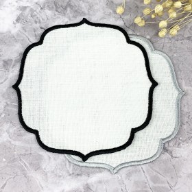 Resim Weare2 Siyah ve Gümüş Gri Renkli Nakışlı 2'li Kokteyl Peçetesi 