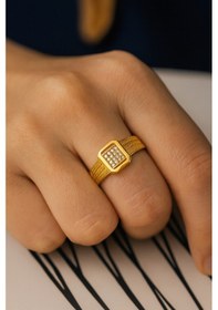 Resim Çgk Çiğdem Gürel Kuyumculuk Kare Dokulu Işıltı 8 Ayar Altın Yüzük Örgü Desen Modern Tasarım Yaldız 