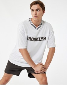 Resim Koton Oversize Kısa Kollu V Yaka Baskılı Spor Tişört Beyaz 5sam10165nk Beyaz 