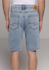 Resim Colin's Regular Fit Orta Bel Düz Erkek Light İndigo Denim Jean Şort 