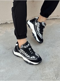 Resim SHOEMARK Valeria Siyah Yılan Pul Detaylı Bağcıklı Kadın Spor Ayakkabı 
