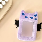 Resim 1 adet Sevimli Küçük Şeytan Peluş Kimlik Tutucu – Mor Kimlik & Otobüs Bileti Kılıfı, Yarasa Kulaklı, Fotoğraf Sergileme, Ev Dekor Hediyesi, Yumuşak Malzeme, Günlük Kullanım için Oyunbaz Tasarım 