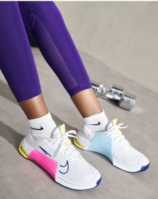 Resim Nike W Metcon 9 Kadın Beyaz Antrenman Ayakkabısı 