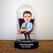 Resim Mavi Gömlekli Öğretmen Karikatürlü Fanus Biblo 