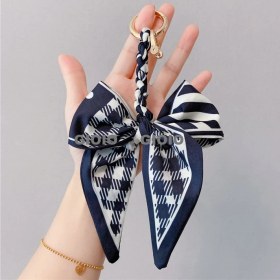 Resim Silver1 Gıoıo Yeni Ipek Eşarp Anahtarlık Kişiselleştirilmiş Inci Papyon Çanta Çekicilik Dokuma Anahtarlık (Yurt Dışından) 