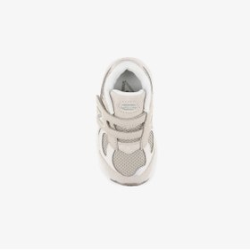 Resim New Balance 2002 Bebek Bej Spor Ayakkabı 